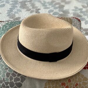 Stylish Cream Fedora Hat with Black Band